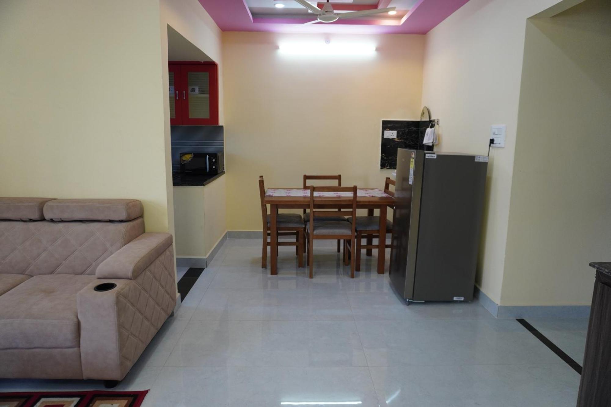 Tirumala Premium Home Stay Тирупати Екстериор снимка